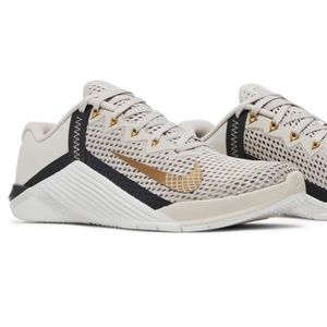 Women’s Nike Metcon Sneakers